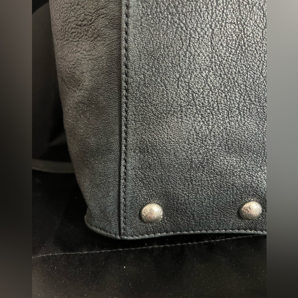 Micheal Kors Hamilton Tote/Satchel Navy W/Silver Hardware - Picture 11 of 16
